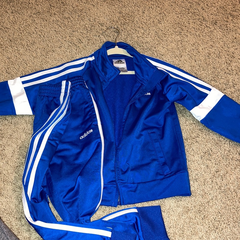 Adidas sweatsuit